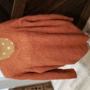 Gypsy cloud dark peach colored sweater